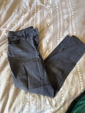 Universal Thread Black High-Rise Skinny Jeans